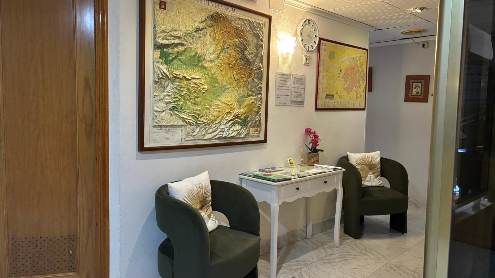 Hostal Atienzar Albacete Exteriör bild