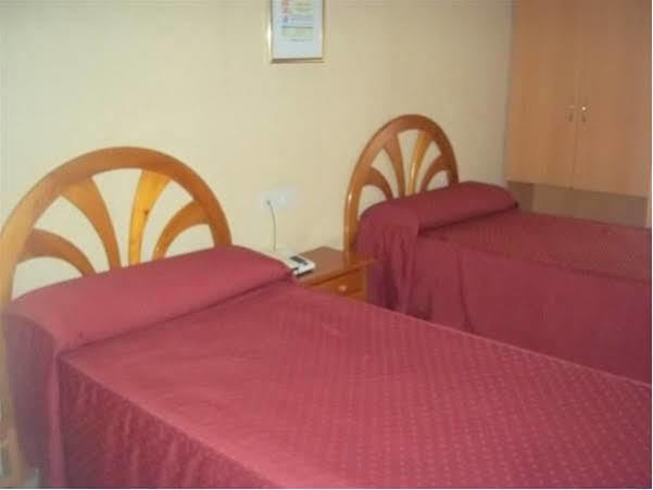 Hostal Atienzar Albacete Exteriör bild