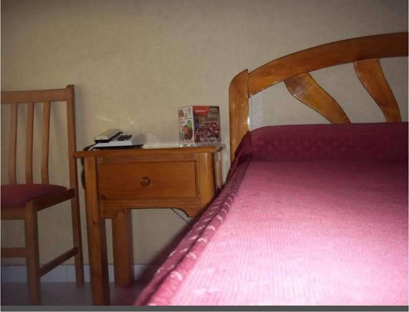 Hostal Atienzar Albacete Exteriör bild